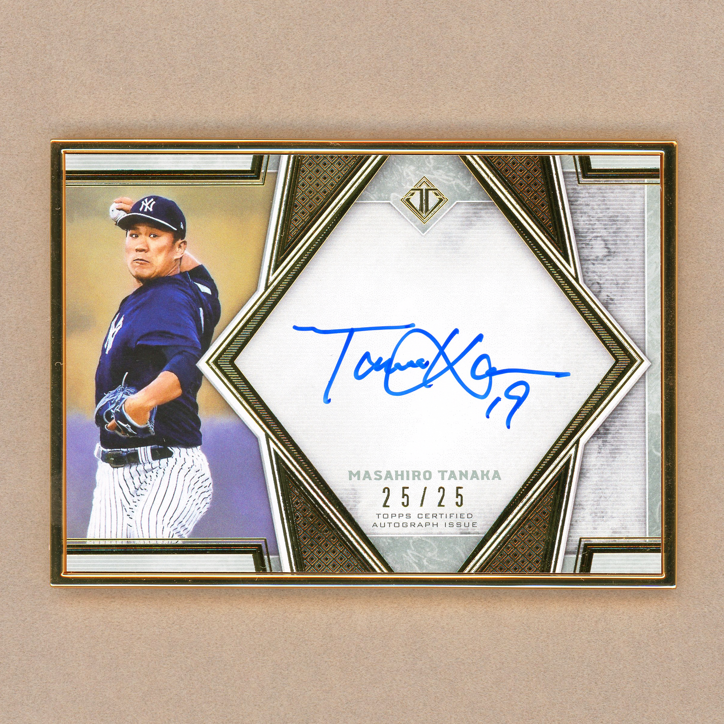 2019 Topps Transcendent Masahiro Tanaka Autograph