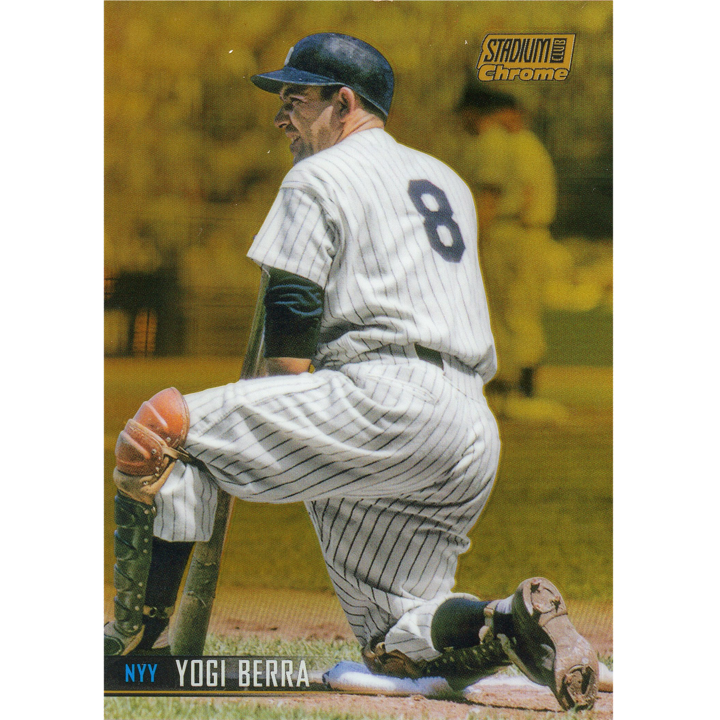 2021 Topps Stadium Club Chrome Yogi Berra (Gold)