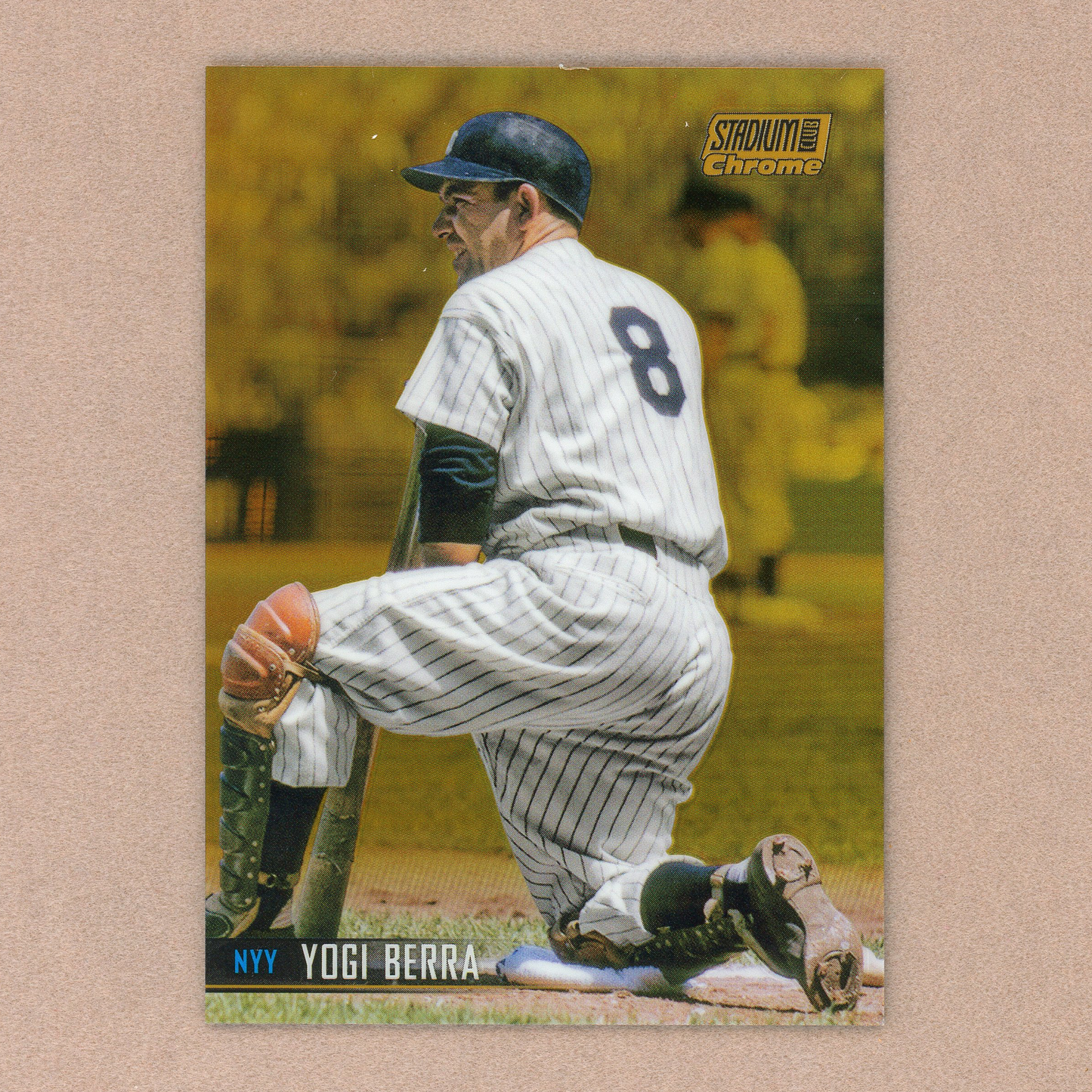 2021 Topps Stadium Club Chrome Yogi Berra (Gold)