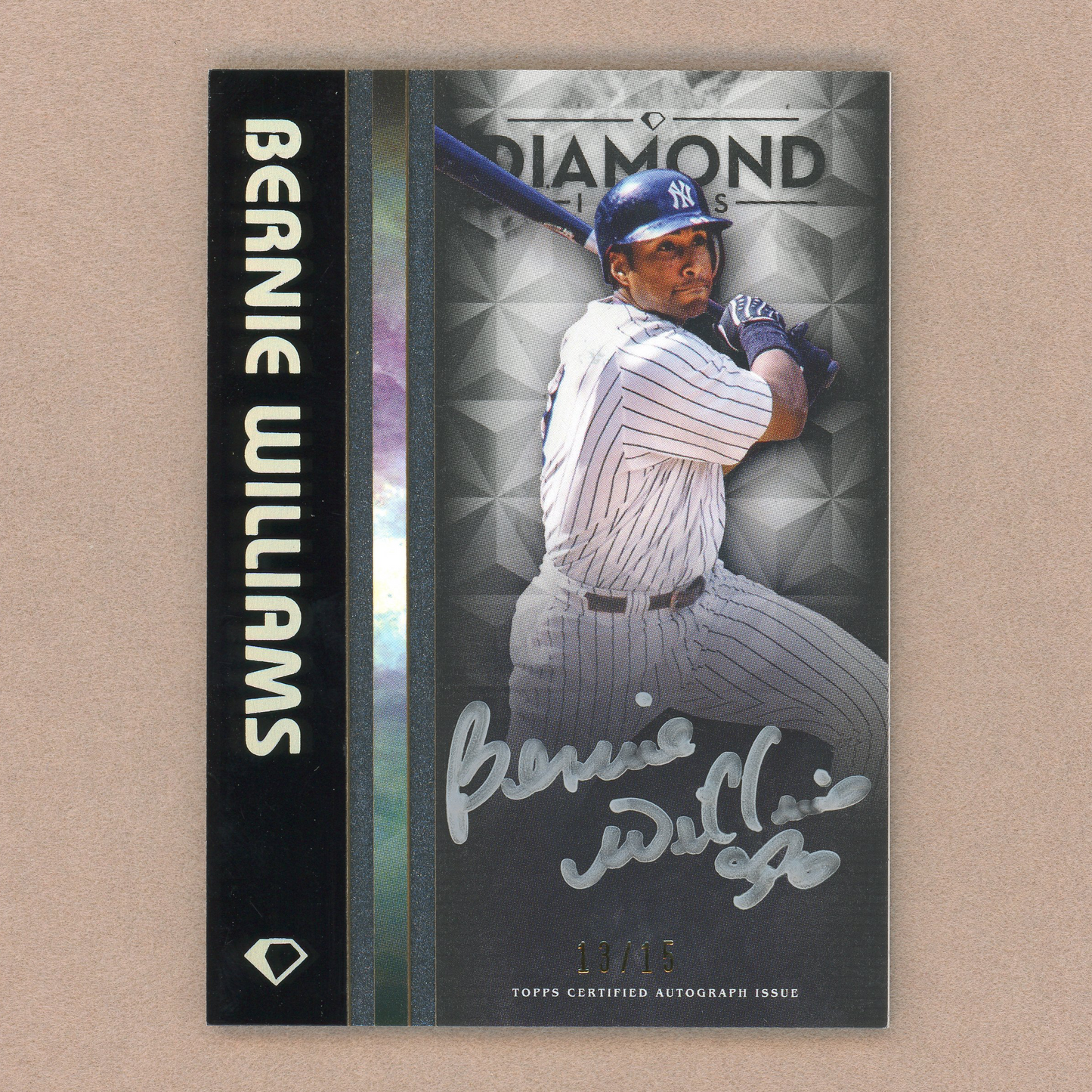 2023 Topps Diamond Icons Bernie Williams Autograph (Silver Ink)
